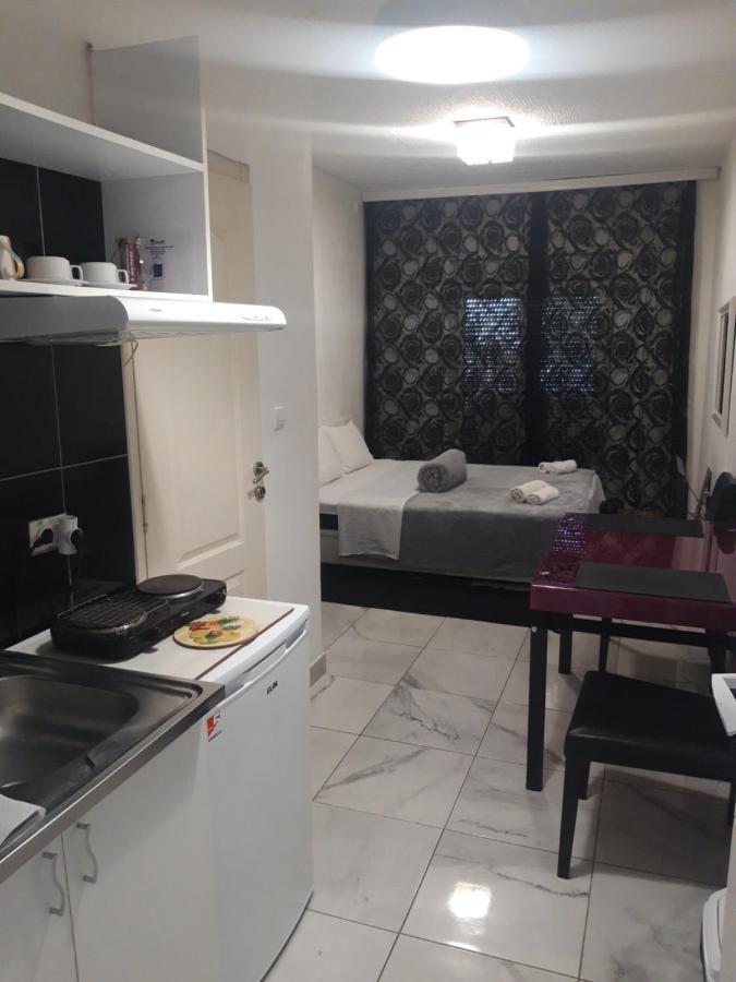 Appartement LilisHouse prenociste à Belgrade Extérieur photo